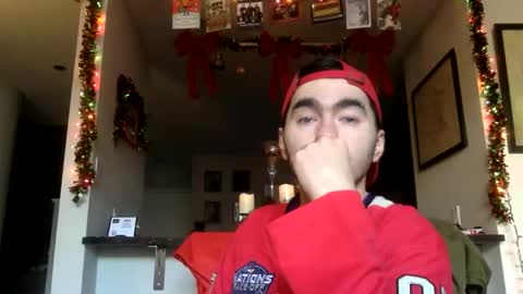 EddieFitz75 online show from 12/21/25, 07:54