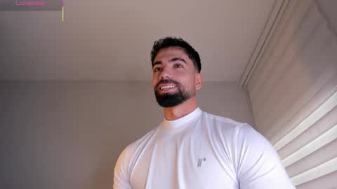 Snapshot of edrick_walton chatting on 09/28/25, 01:05 edrick online show from 09/28/25, 01:05