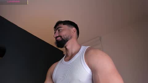 Snapshot of edrick_walton chatting on 10/15/25, 10:26 edrick online show from 10/15/25, 10:26