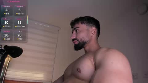 Snapshot of edrick_walton chatting on 12/03/25, 11:30 edrick online show from 12/03/25, 11:30