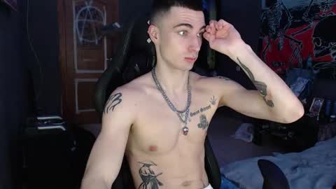 Eduar online show from 01/11/26, 01:27