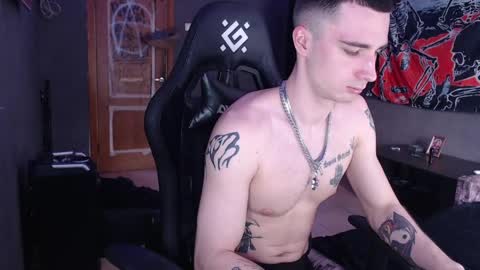 Snapshot of eduard_loveee chatting on 05/03/26, 09:04 Eduar online show from 05/03/26, 09:04