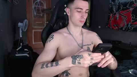 Snapshot of eduard_loveee chatting on 05/22/26, 09:26 Eduar online show from 05/22/26, 09:26