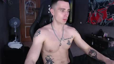 Eduar online show from 06/11/26, 01:09
