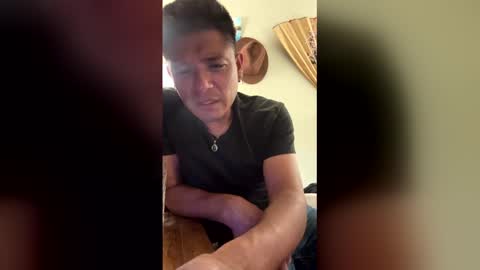 eduardo0084 online show from 04/03/26, 09:07