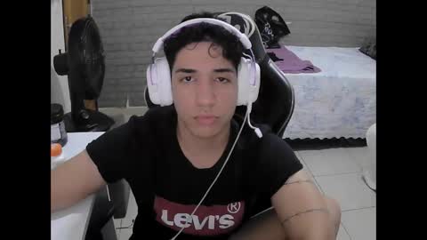 Snapshot of eduardobranco chatting on 02/15/25, 03:20 eduardobranco online show from 02/15/25, 03:20