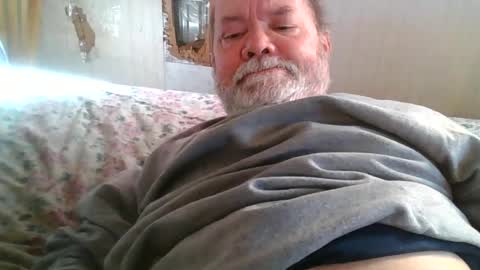 Eddie online show from 01/04/25, 08:05