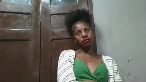 edwige770943 online show from 05/21/26, 06:20