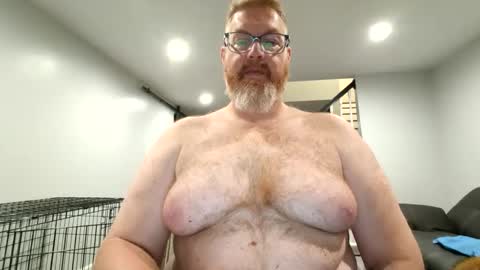 Snapshot of edyja chatting on 10/14/25, 11:22 Eddya online show from 10/14/25, 11:22