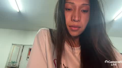 edza25377 online show from 05/14/26, 12:01