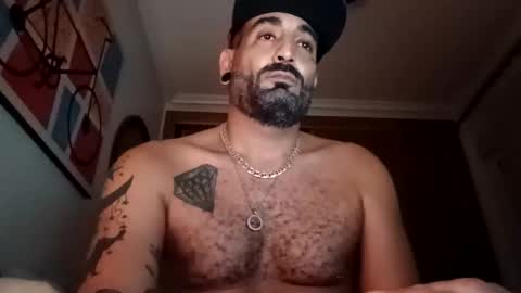 Snapshot of eemmee708927 chatting on 10/17/25, 12:47 eemmee708927 online show from 10/17/25, 12:47