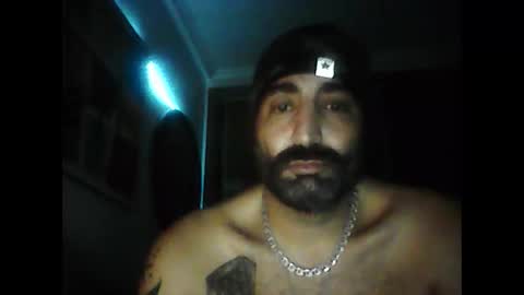 Snapshot of eemmee708927 chatting on 01/05/26, 10:35 eemmee708927 online show from 01/05/26, 10:35