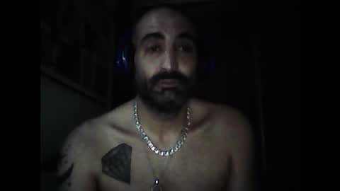 Snapshot of eemmee708927 chatting on 03/27/26, 10:09 eemmee708927 online show from 03/27/26, 10:09