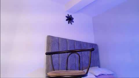 eevil_boys_77 online show from 10/10/25, 04:28