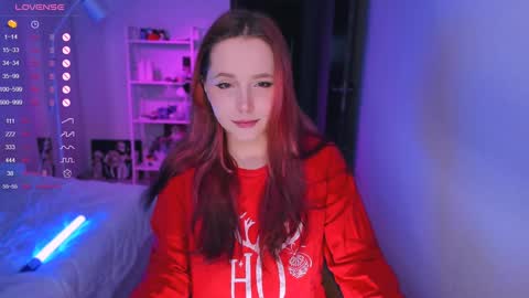 Snapshot of effie_lee chatting on 12/06/24, 09:10 Effie online show from 12/06/24, 09:10