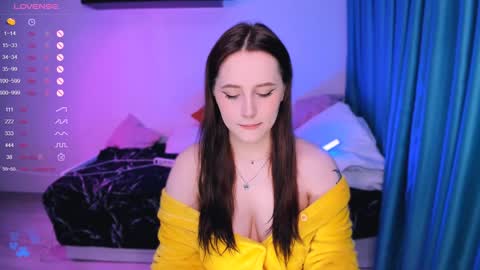 Snapshot of effie_lee chatting on 12/26/24, 02:05 Effie online show from 12/26/24, 02:05