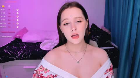 Snapshot of effie_lee chatting on 12/29/24, 07:53 Effie online show from 12/29/24, 07:53