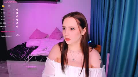 Snapshot of effie_lee chatting on 12/30/24, 02:51 Effie online show from 12/30/24, 02:51