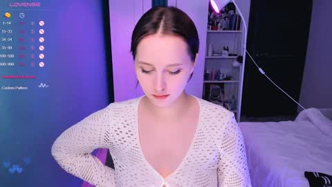 Snapshot of effie_lee chatting on 01/16/25, 02:19 Effie online show from 01/16/25, 02:19