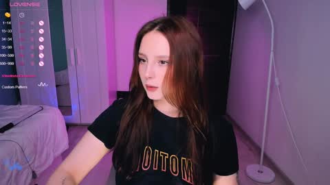 Snapshot of effie_lee chatting on 01/23/25, 02:39 Effie online show from 01/23/25, 02:39