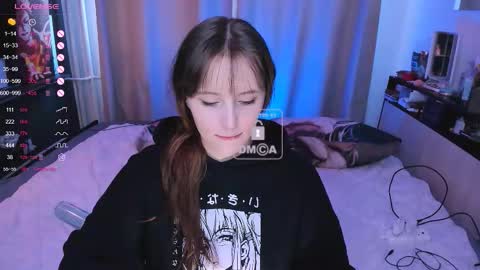 Snapshot of effie_lee chatting on 09/09/25, 11:10 Effie online show from 09/09/25, 11:10