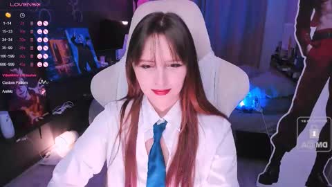 Snapshot of effie_lee chatting on 11/21/25, 01:10 Effie online show from 11/21/25, 01:10