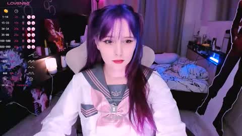 Snapshot of effie_lee chatting on 11/30/25, 01:26 Effie online show from 11/30/25, 01:26