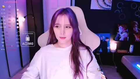 Snapshot of effie_lee chatting on 12/15/25, 10:41 Effie online show from 12/15/25, 10:41