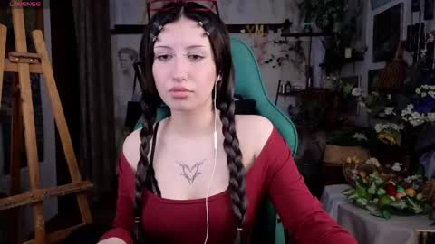 effiemeowley online show from 04/19/26, 05:18