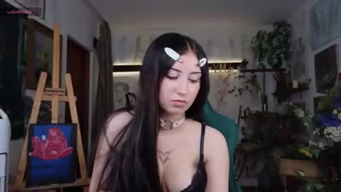 effiemeowley online show from 07/10/26, 10:40