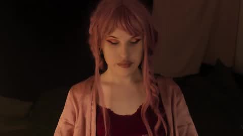 Effie Mur online show from 01/22/25, 12:38