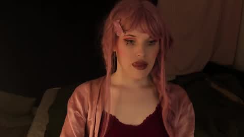 Effie Mur online show from 01/22/25, 03:40