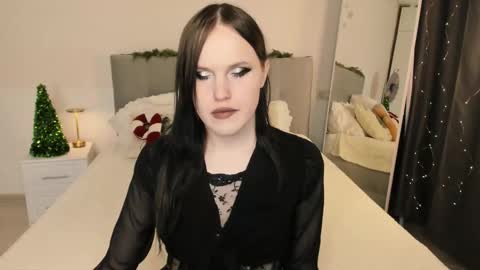 Effie Mur online show from 01/09/26, 09:27