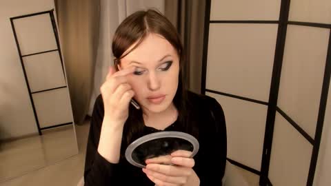 Effie Mur online show from 02/21/26, 09:05