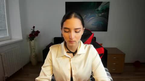 Effy Royse online show from 02/27/26, 12:49