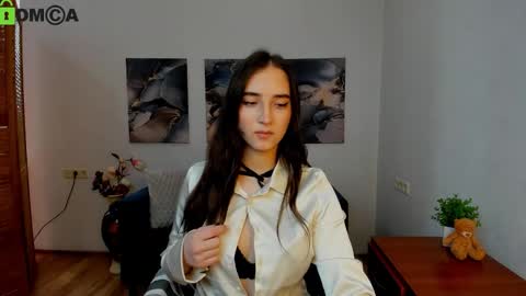 Effy Royse online show from 03/05/26, 06:53