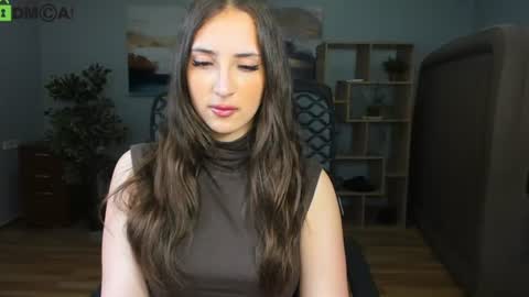 Snapshot of effy_royse chatting on 06/21/26, 06:43 Effy Royse online show from 06/21/26, 06:43