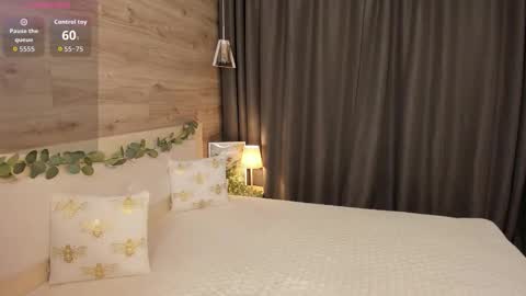 Effy online show from 02/06/26, 07:34