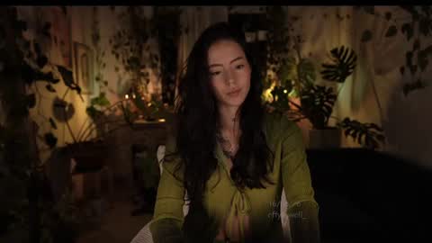 Effy online show from 06/17/26, 12:46