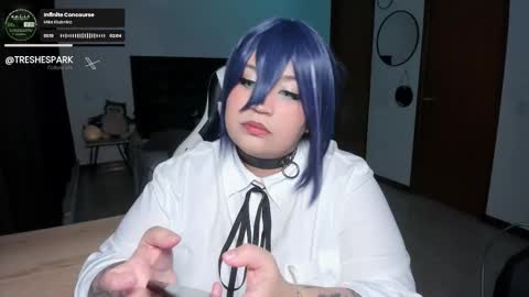 Snapshot of effyszlr chatting on 12/22/25, 12:51 Effy Check all my photos online show from 12/22/25, 12:51