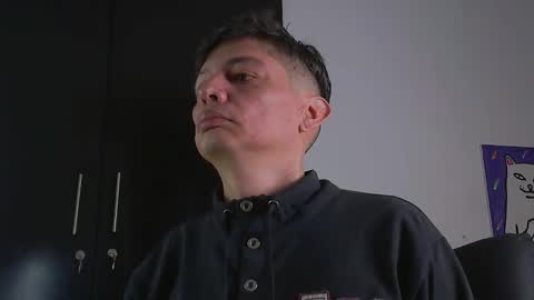 Snapshot of eider122 chatting on 02/16/26, 02:40 EIder online show from 02/16/26, 02:40