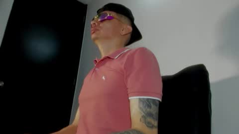 Snapshot of eider122 chatting on 02/27/26, 12:10 EIder online show from 02/27/26, 12:10