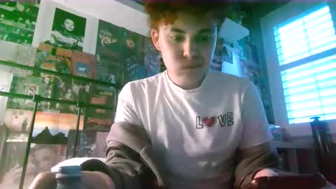 eighte3nyroldfag online show from 03/18/26, 11:30