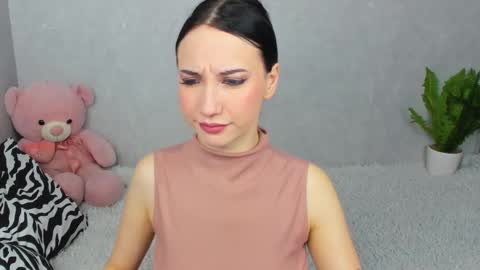 eileenmoores online show from 01/05/26, 06:22