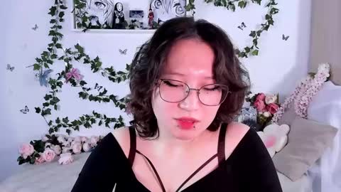 liasama online show from 12/06/24, 11:36