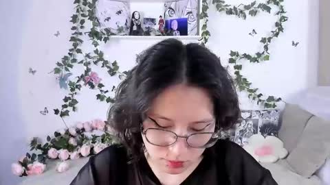 liasama online show from 12/09/24, 06:34