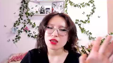 liasama online show from 12/19/24, 07:18