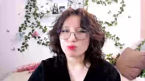 liasama online show from 12/21/24, 04:09