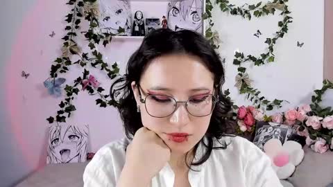 liasama online show from 12/25/24, 04:44