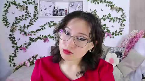 liasama online show from 01/01/25, 05:22